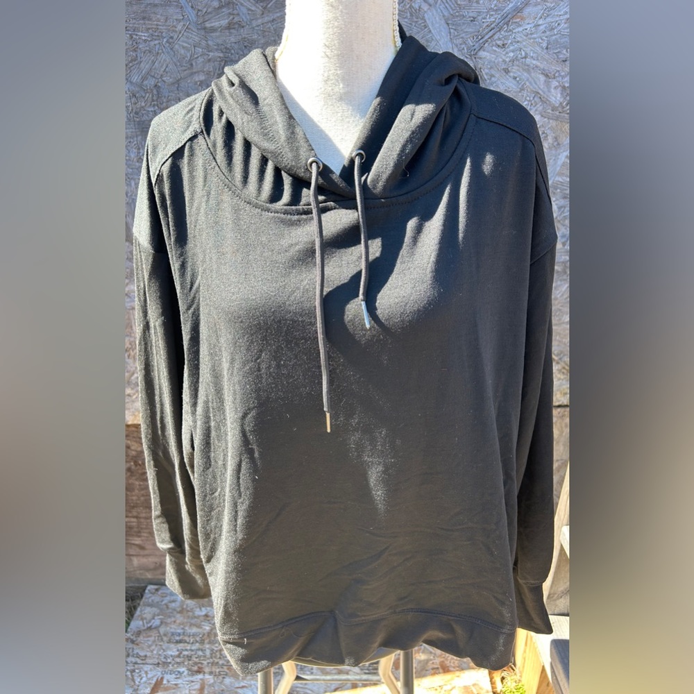 B04 - Nine‎ West Women’s Pullover - Size 2X